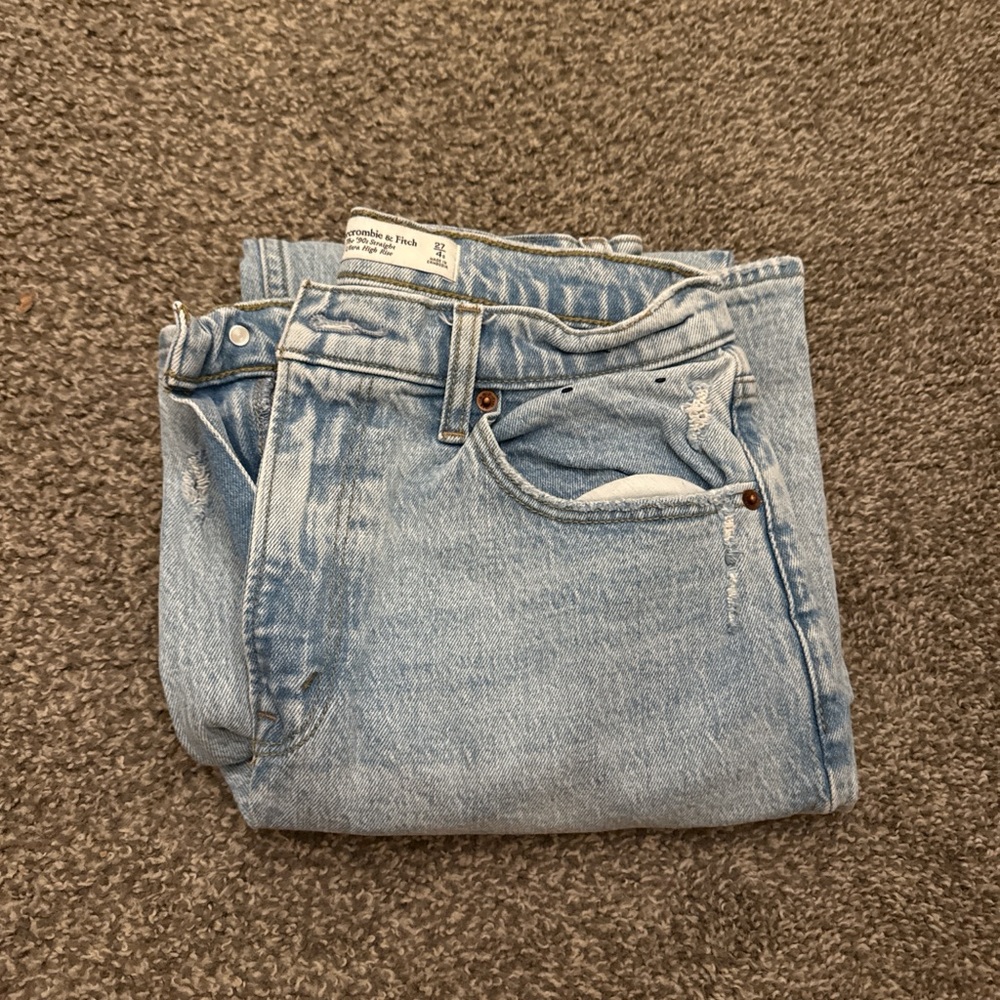 Abercrombie & Fitch Light Wash Straight Leg Jeans